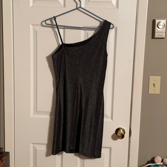 Byer Too! Charcoal grey sparkle dress, Sz L π¦ - Picture 2 of 7